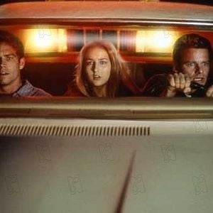 Fotoğraf Asla Yabancılarla Oynama