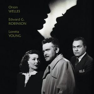 Fotoğraf The Stranger