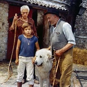 Fotoğraf Sébastien parmi les hommes