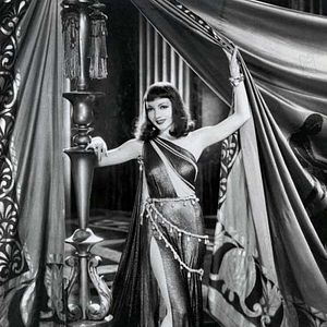 Fotoğraf Claudette Colbert