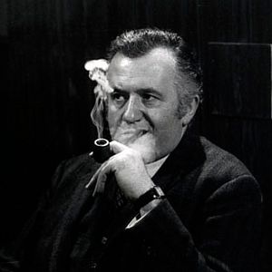 Fotoğraf Les Enquêtes du commissaire Maigret