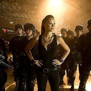 Fotoğraf Moon Bloodgood