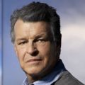 Fotoğraf John Noble