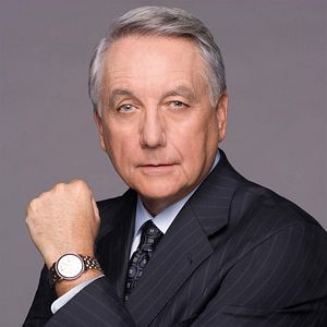 Fotoğraf Bob Gunton