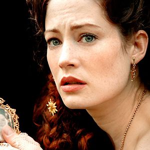 Fotoğraf Lucy Gordon