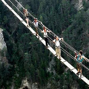 Fotoğraf Gerilim Hattı