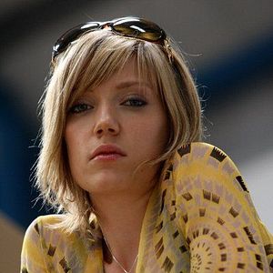 Fotoğraf Survivors (2008)