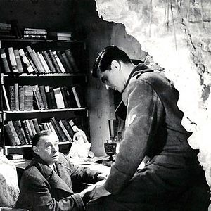 Fotoğraf A Time to Love and a Time to Die