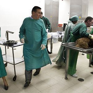 Fotoğraf Above Suspicion