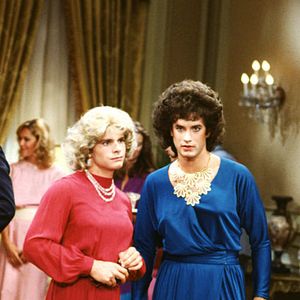 Fotoğraf Bosom Buddies