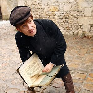 Fotoğraf Au siècle de Maupassant : Contes et nouvelles du XIXe siècle