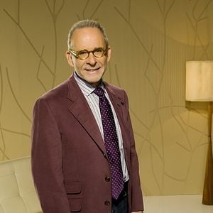 Fotoğraf Ron Rifkin