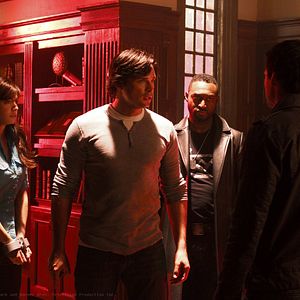 Fotoğraf Adrian Holmes