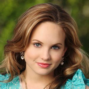 Fotoğraf Meaghan Martin