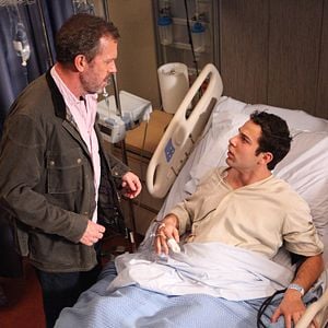 Fotoğraf Skylar Astin