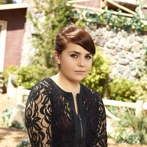 Fotoğraf Mae Whitman