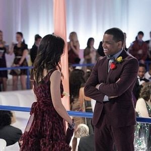 Fotoğraf Shenae Grimes-Beech