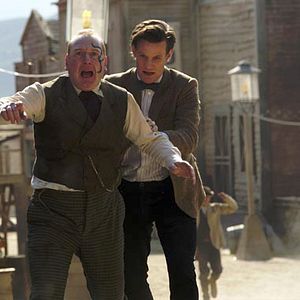 Fotoğraf Adrian Scarborough