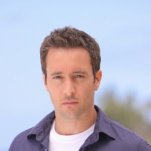 Fotoğraf Alex O'Loughlin