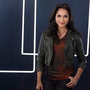 Fotoğraf Monica Raymund