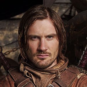 Fotoğraf Clive Standen