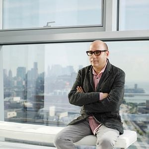 Fotoğraf White Collar