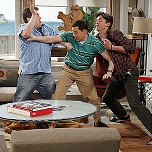 Fotoğraf Two and a Half Men