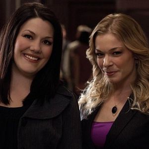 Fotoğraf Brooke Elliott