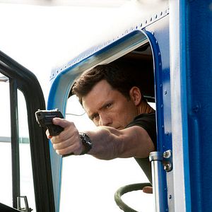 Fotoğraf Burn Notice