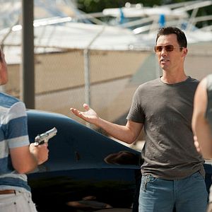 Fotoğraf Burn Notice