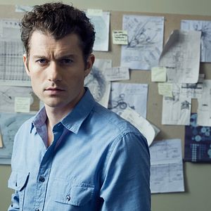 Fotoğraf James Badge Dale