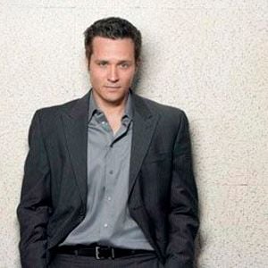 Fotoğraf Seamus Dever