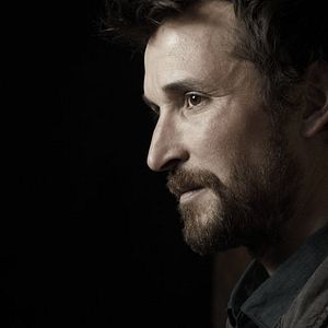 Fotoğraf Falling Skies