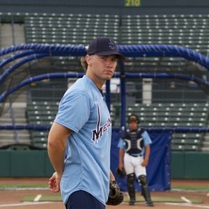 Fotoğraf Eastbound & Down