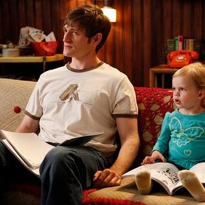 Fotoğraf Raising Hope