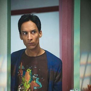 Fotoğraf Danny Pudi