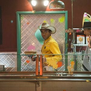 Fotoğraf Danny Pudi