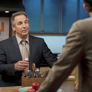 Fotoğraf Paul Adelstein