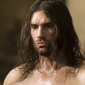 Fotoğraf Manu Bennett