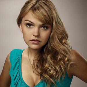 Fotoğraf Aimee Teegarden