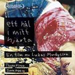 Fotoğraf Yüreğimde Bir Delik