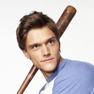 Fotoğraf Hartley Sawyer