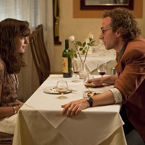 Fotoğraf Rafe Spall