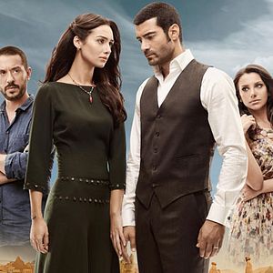 Fotoğraf Yer Gök Aşk