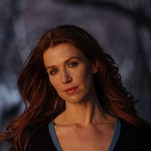 Fotoğraf Poppy Montgomery