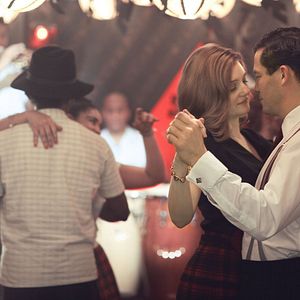 Fotoğraf Romola Garai