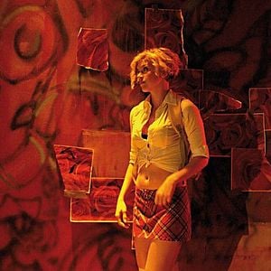 Fotoğraf Women in Trouble