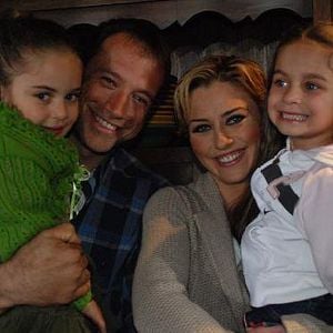 Fotoğraf Elveda Derken