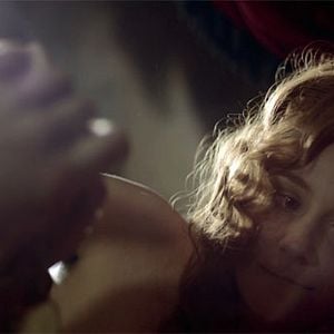 Fotoğraf Romola Garai