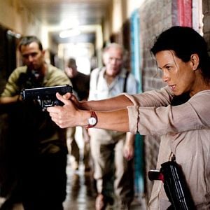 Fotoğraf Strike Back